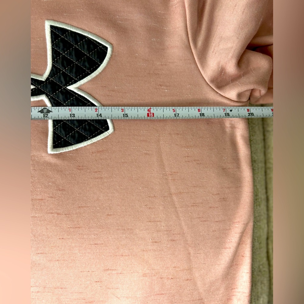 UNDER AMOUR WOMENS PINK LONG SLEEVE PULL ON HOODIE POLYESTER PULL ON. SZ M - Picture 11 of 12